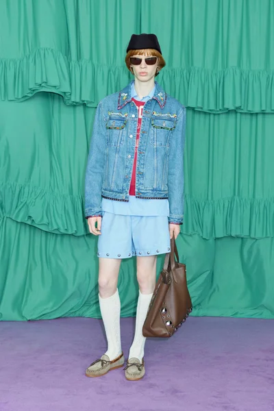 Look 84